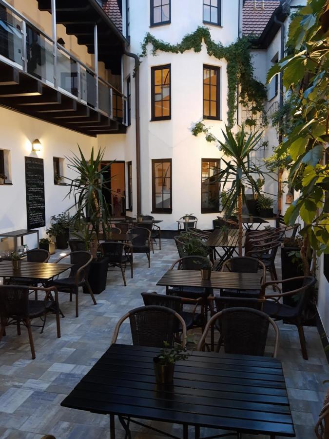 Hotel Weisses Ross Эльстерверда Экстерьер фото